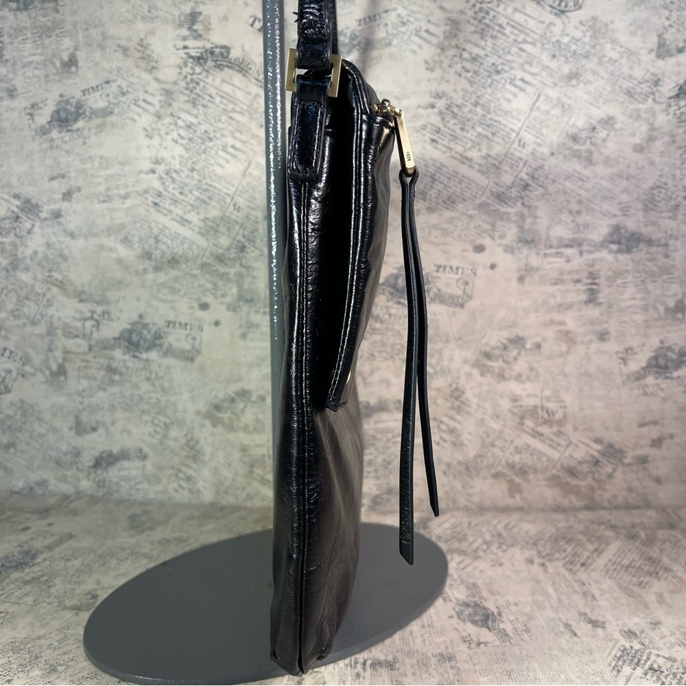 HOBO Vintage Hide Black Leather Crossbody Shoulder Bag Soft Distressed Leather - Picture 3 of 15
